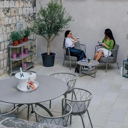 Tailor Apartment With A Private Terrace Dubrovnik Exterior photo